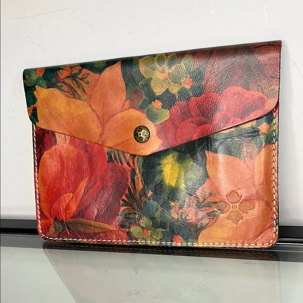 Patricia Nash Vibrant Red and Orange Leather Clutch with Artistic Print